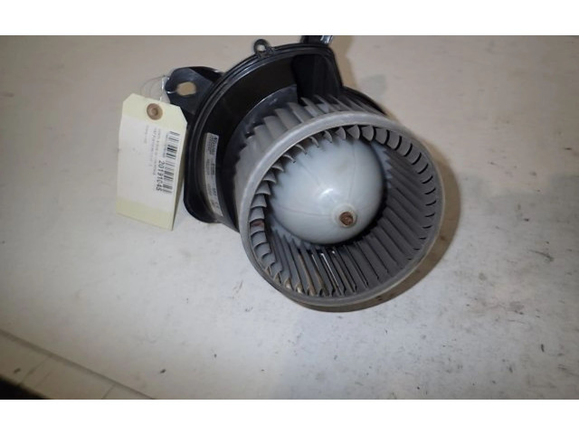Вентилятор печки Fiat Punto Evo 2010