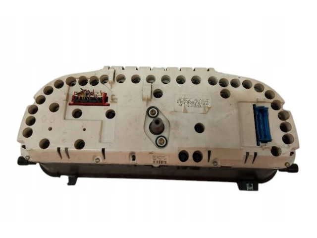 Панель приборов    Renault Trafic I       