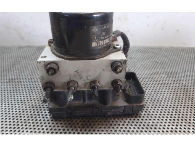 Блок АБС 1J0907379P Volkswagen Golf III 1992 - 1997 года