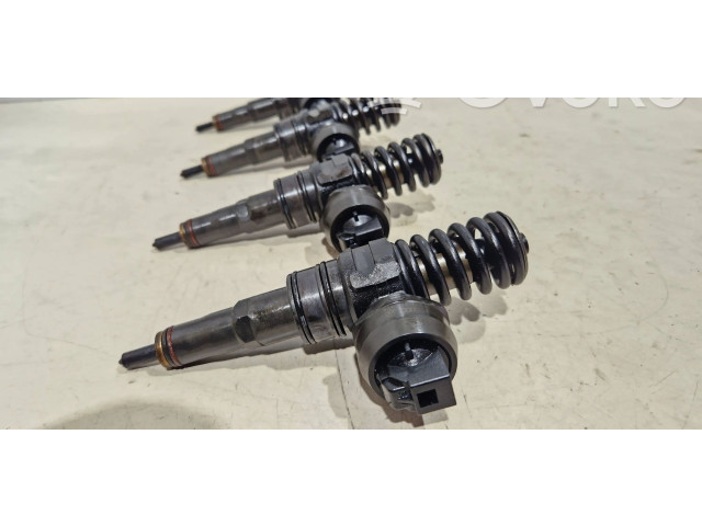 Комплект форсунок 038130073AG Volkswagen Touran I