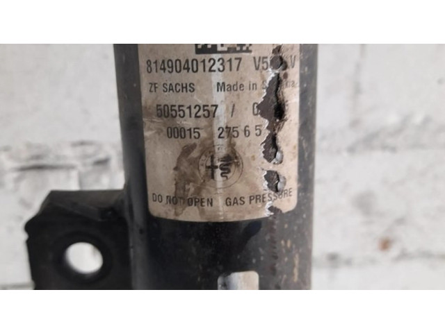 Передний амортизатор с пружиной