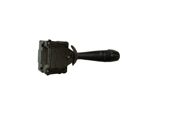 Ручка стеклоочистителей    Dacia Lodgy