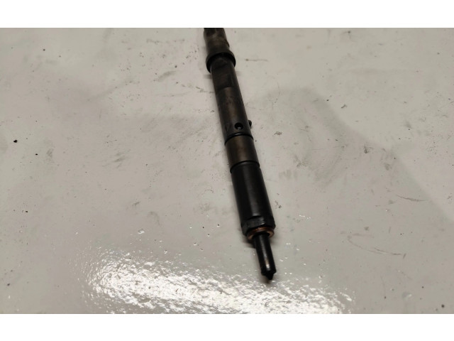 Форсунка 059130201f    Audi A6 S6 C5 4B  BFC 