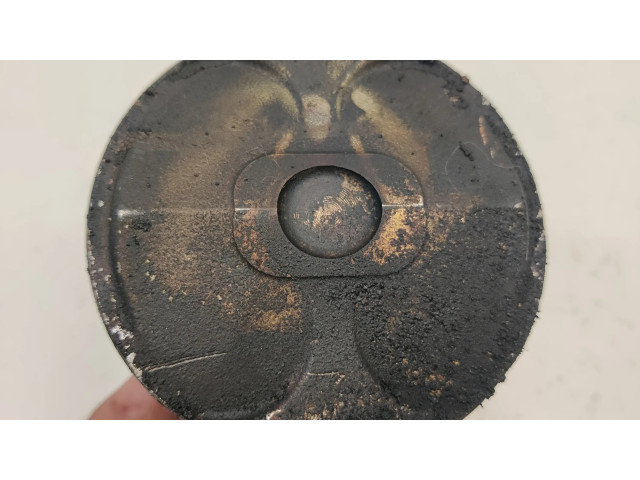 Píst Ford F150 pro benzínový motor 5.0