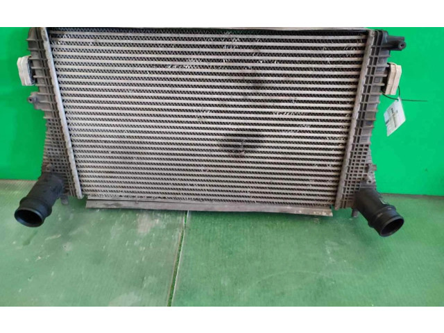 Интеркулер Volkswagen Caddy