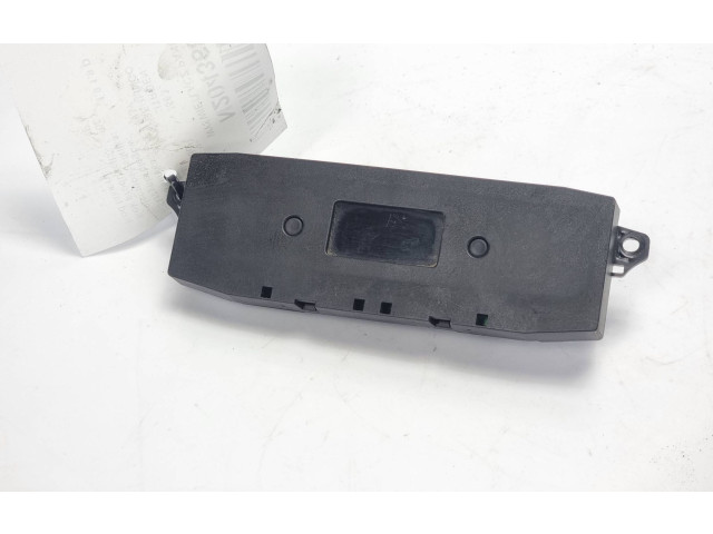 Дисплей Citroen Berlingo