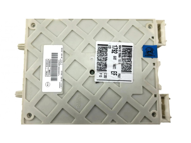 Pojistková skříňka 2443670, 1744452 Ford Kuga II 2017