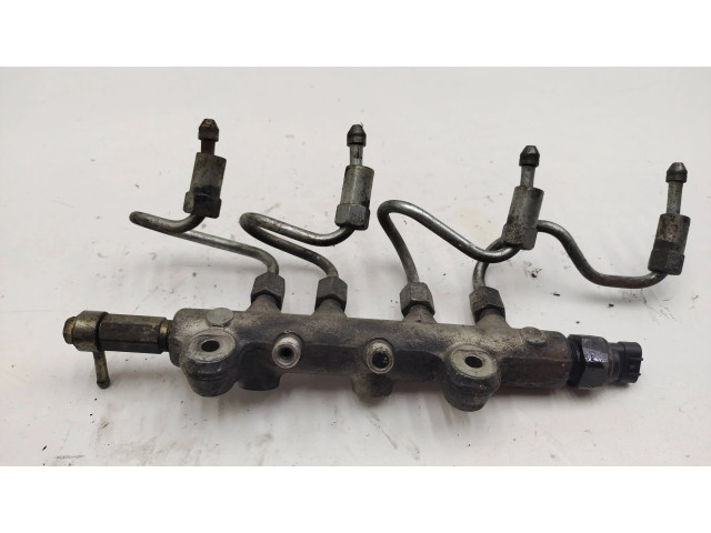 Vstřikovací lišta Mazda 6 pro benzínový motor 2.0