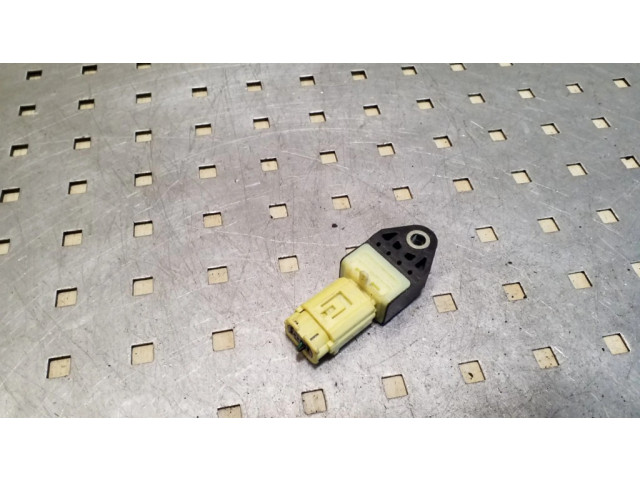 Датчик удара надувных подушек