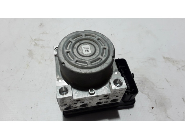 Блок АБС 476605810R Dacia Dokker