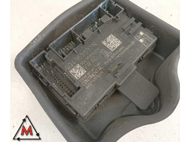 Блок управления двигателя 5Q4959592N Audi A1