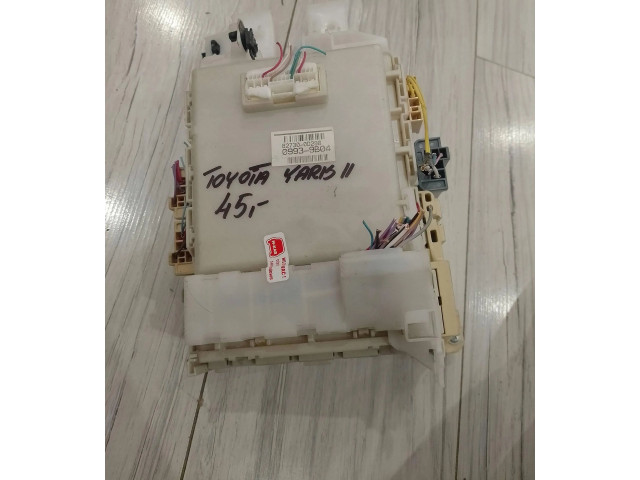 Pojistková skříňka 82730-OD290 Toyota Yaris 2008