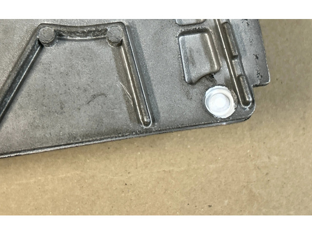 Блок управления двигателя 0281001776, 28SA4018 Volvo V70