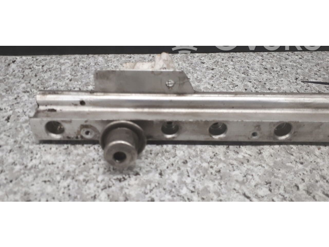 Vstřikovací lišta 9186836 Volvo S80