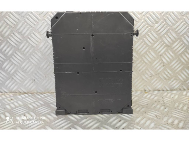 Блок предохранителей 9830707680, 28641125 Citroen Berlingo