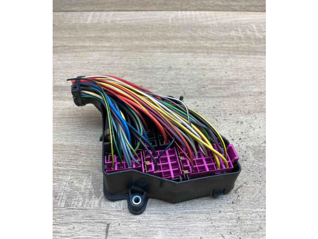 Pojistková skříňka 8D1941824 Audi A6 S6 C7 4G 2011