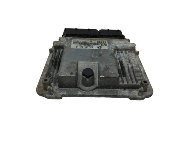 Блок управления двигателя 03G906021LB, 1039S17180 Skoda Octavia Mk2 (1Z)