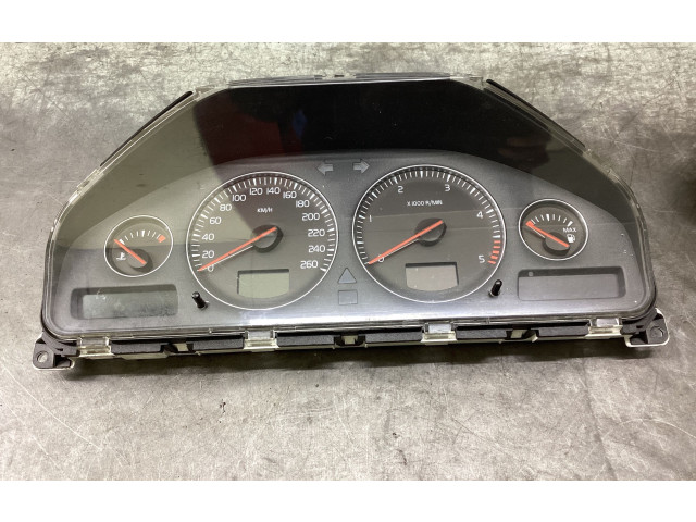 Панель приборов 30746102, 8602885 Volvo V70