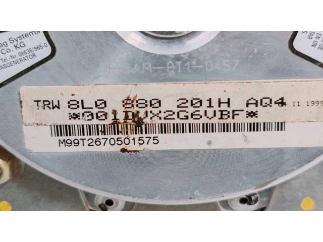 Подушка безопасности водителя 8L0880201H, 001VWX2G6VBF Audi A3 S3 8L