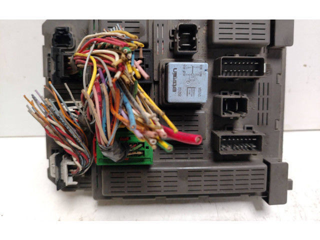 Pojistková skříňka GF10GB20 Peugeot 607 2001