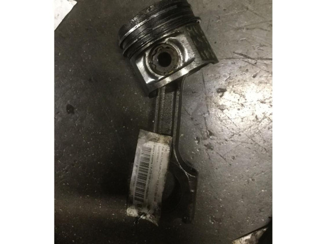 Поршень с шатуном Fiat Multipla