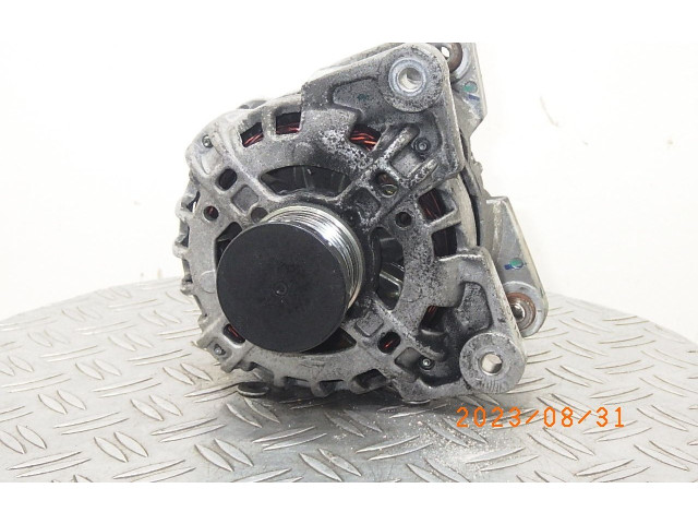 Генератор 231005079R Dacia Sandero