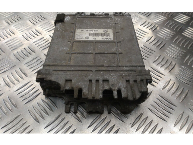 Блок управления двигателя 028906021AT, 0281001368   Volkswagen PASSAT B4