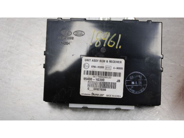 Блок управления 954001G300   KIA Rio