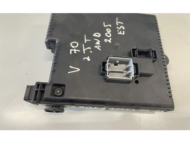   Pojistková skříňka 30728512, 30728512   Volvo XC70 2005