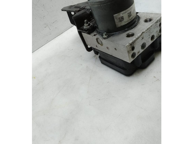 Топливная рампа 68183803ac   Lancia Voyager  