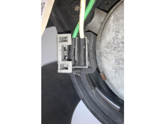 Вентилятор радиатора         Peugeot 406 