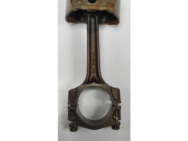 Поршень с шатуном 24233B Caterham 7 Super Seven