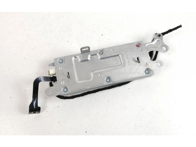 Блок управления 107975500D, A041900400000D   Tesla Model 3