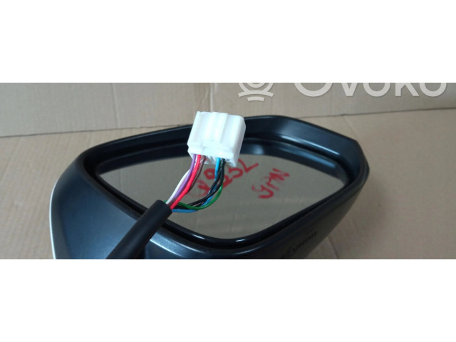 Zpětné zrcátko Toyota Yaris 2017 045428