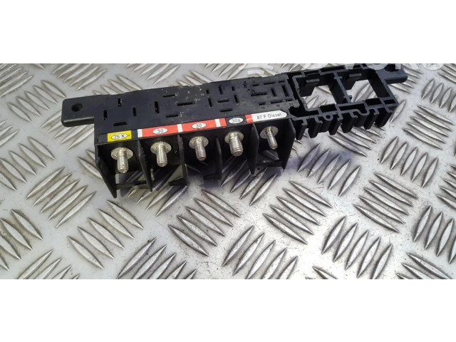 Блок предохранителей 8l0941822, 8L0941822 Volkswagen Golf IV