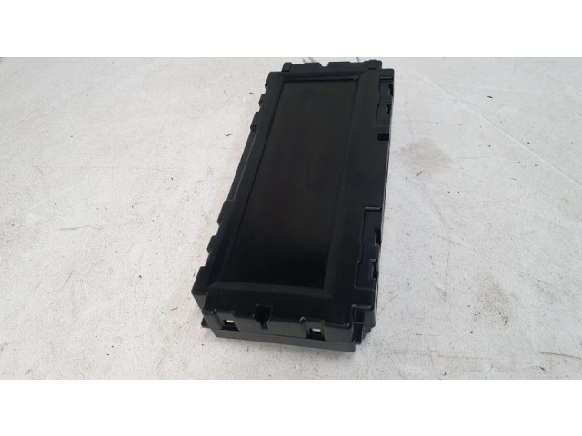 Экран/ дисплей / маленький экран