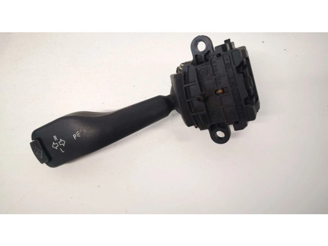 Ручка поворотов/ фонарей