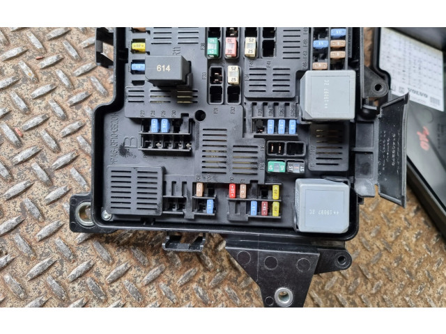 Pojistková skříňka 31398000, 31654059 Volvo XC60 2019