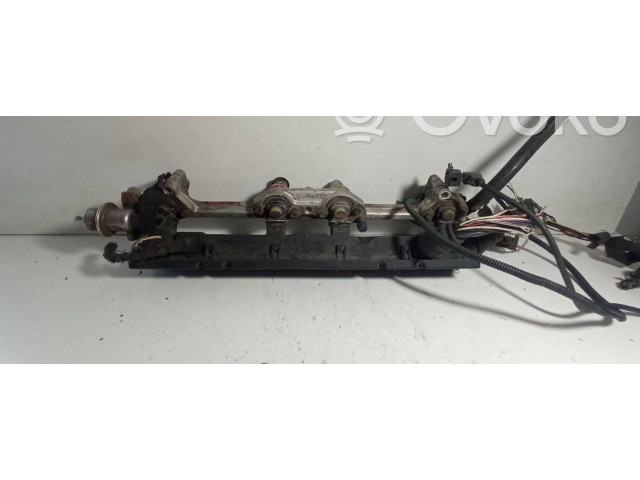 Топливная рампа 95WF9D280BA Ford Galaxy