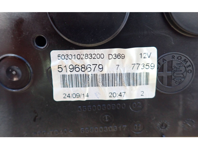 Přístrojová deska  Fiat Punto Evo 2010 51968679, 5550030317  