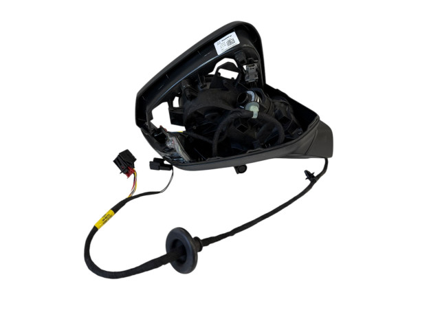 Зеркало электрическое Audi Q2 - - года