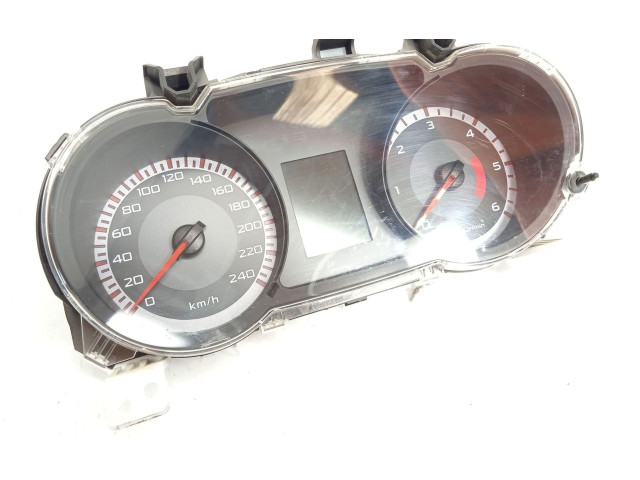 Přístrojová deska Citroen C-Crosser 2009 8100A485