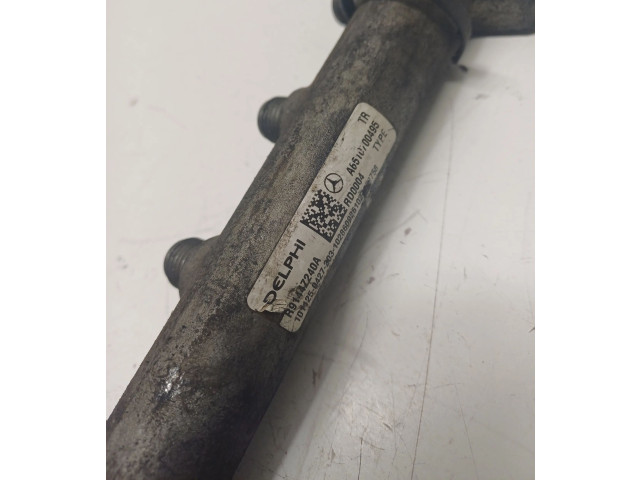 Vstřikovací lišta A6510700495 Mercedes-Benz E A207