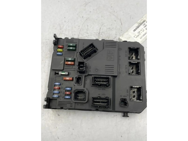 Pojistková skříňka Řídící jednotka BSM 9657999780 Peugeot 206+ 2009