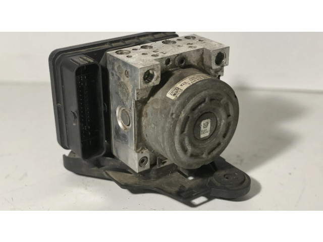 Блок АБС 5Q0907379M, 5Q0907379H Volkswagen Golf VII 2013-2019 года