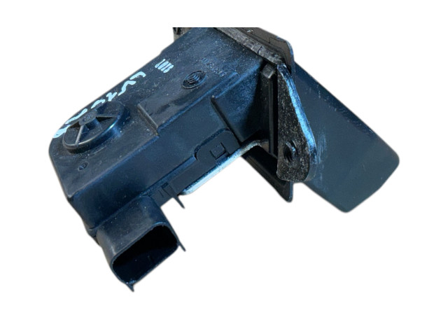 Zámek zadních dveří 812303Z000 Hyundai i40 2013