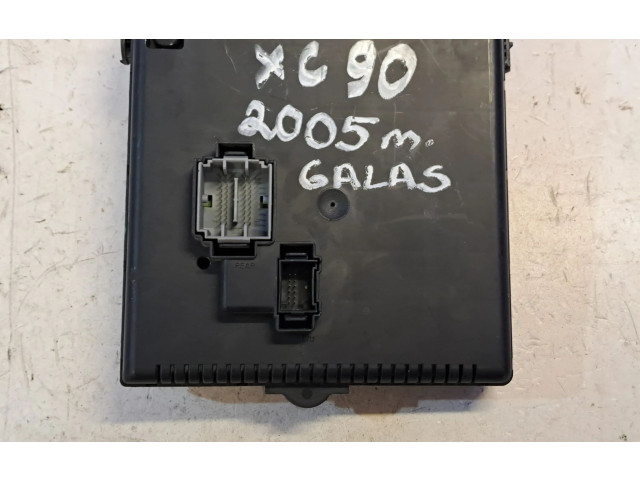 Pojistková skříňka 30786646, 8676391 Volvo XC90 2005