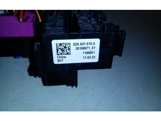 Блок предохранителей 2Q0937615A Skoda Kamiq