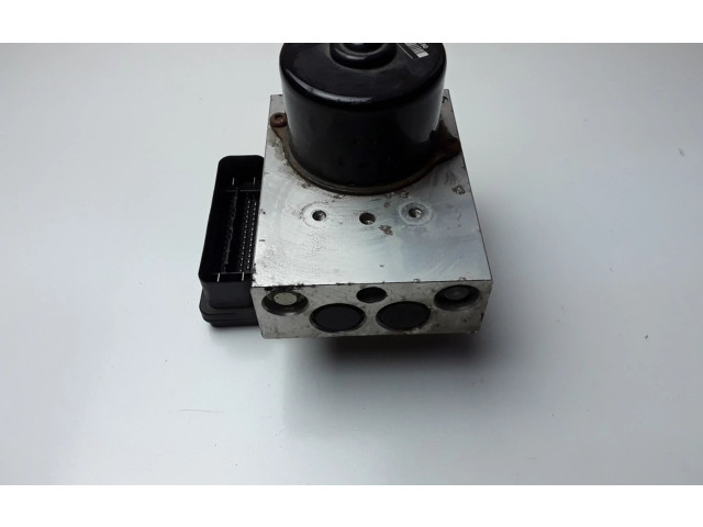 Блок АБС 30714956   Volvo  XC70  2005 - 2007 года