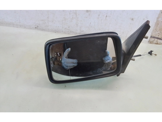 Зеркало (механическое)       Volkswagen Golf III  1992 - 1997 года   